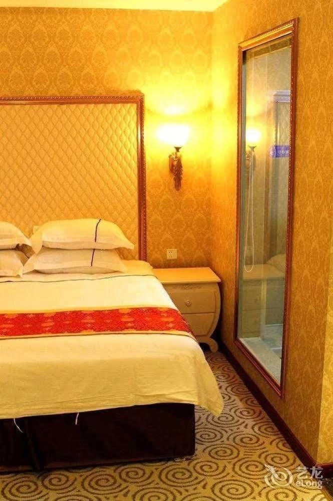 Shuman Boutique Hostel Xiamen Buitenkant foto